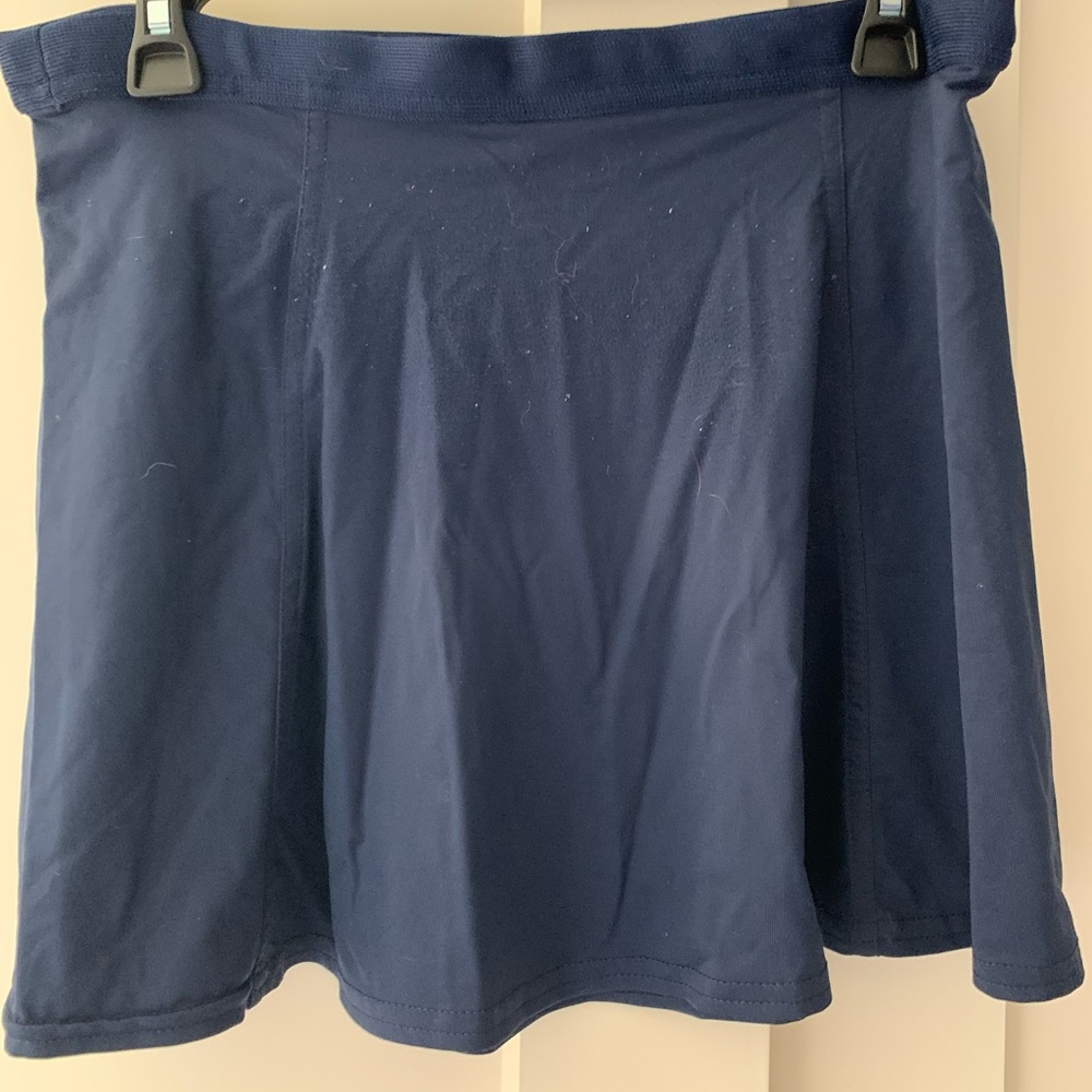 Tail navy tennis skirt/no built in pants